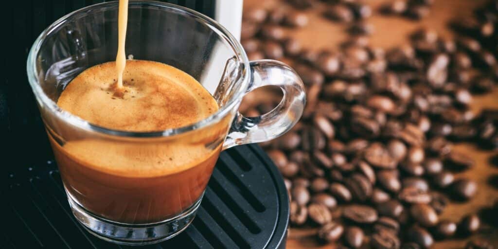 Quelles machines à café en grains sont compatibles avec les capsules rechargeables ? (B2C)